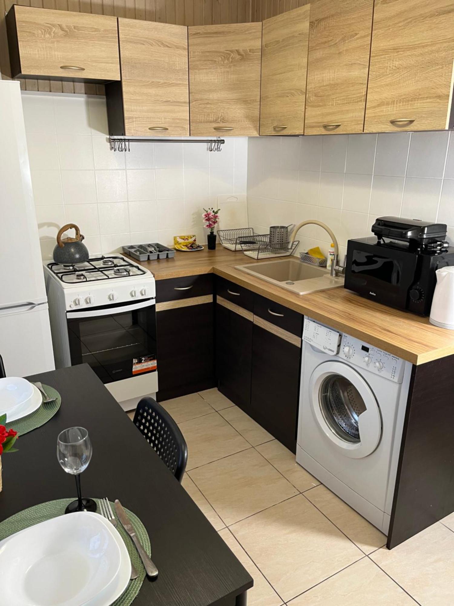 Apartament Przestronna Kawalerka Mokotow Dla 3 Osob *